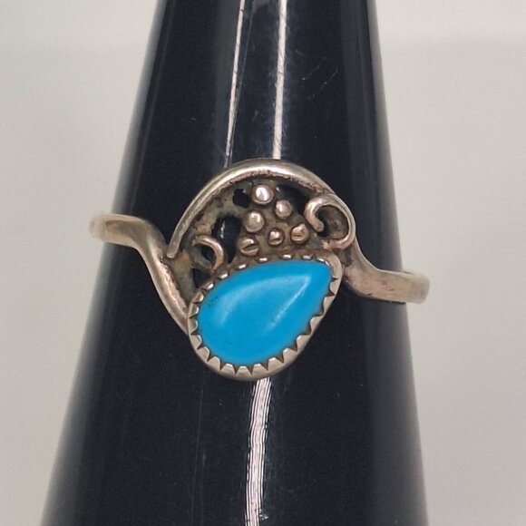 Marked but unsure of Maker Jewelry - Vintage Sterling Silver Native Blue Turquoise Ring Size 7 Makers Stamped 1.6g